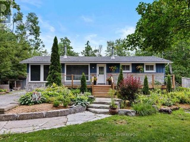 House for sale in Trent Lakes, Central Ontario
