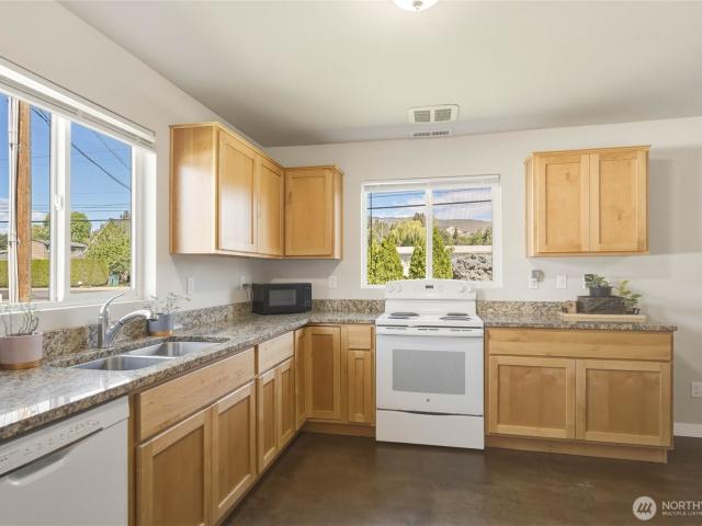 House for sale in Wenatchee, Washington