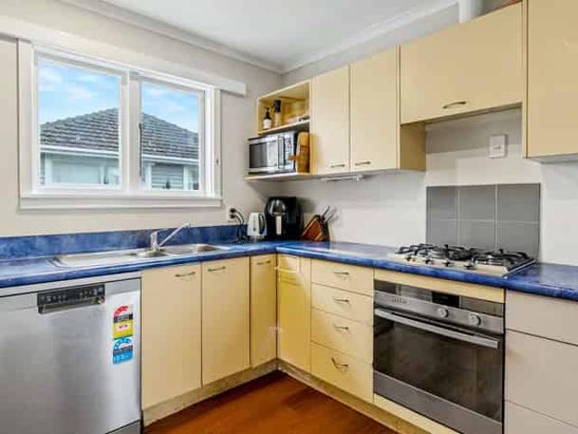 House for rent in Chaslands, Canterbury