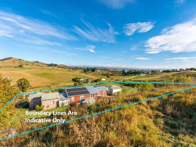 Property for sale in Otakou