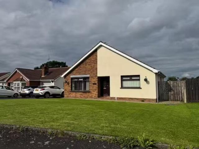 House for sale in Corry, Connacht