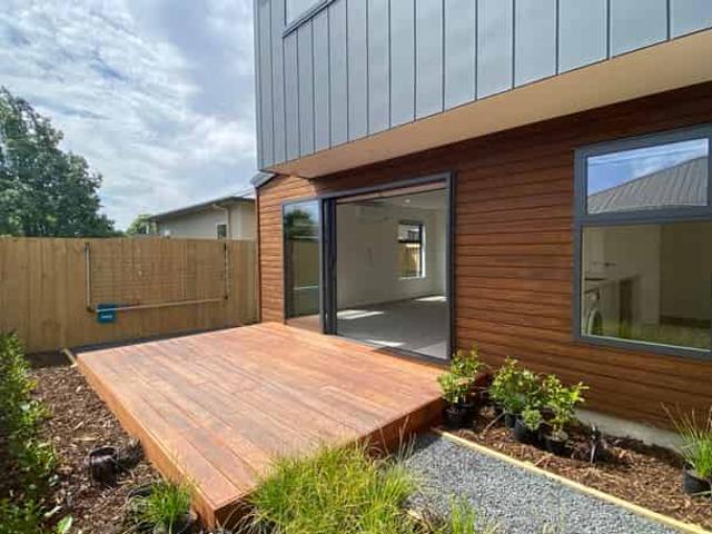 House for rent in Chaslands, Canterbury