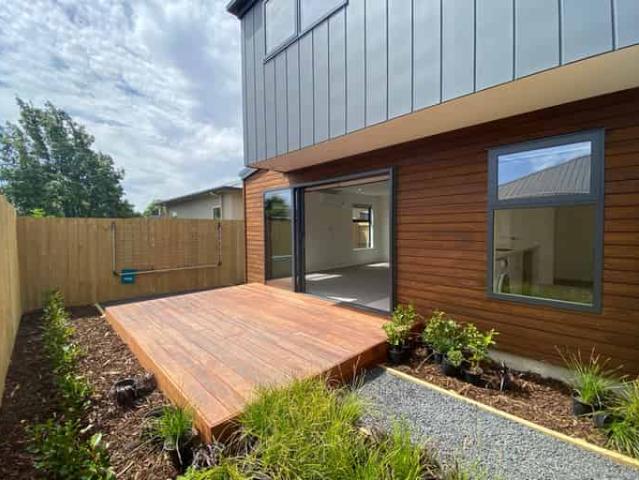 House for rent in Chaslands, Canterbury