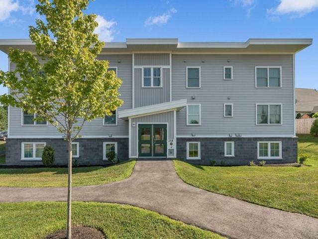 Condo for sale in Westbrook, Maine