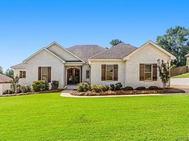 House for sale in Elmore, Alabama