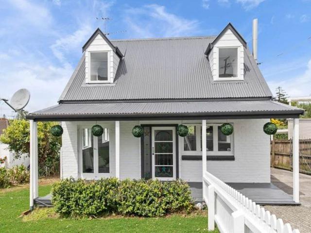 House for rent in Royal Oak, Maungakiekie-Tāmaki