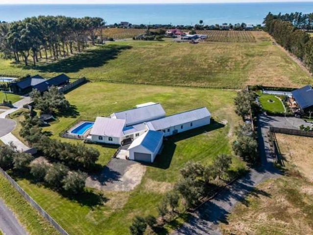 House for sale in Haumoana