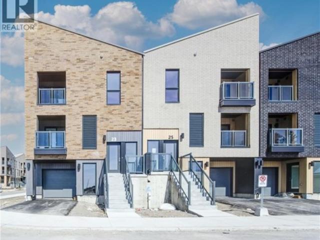 Townhouse for sale in Kitchener, Ontario