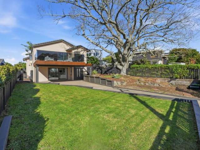 House for sale in Howick