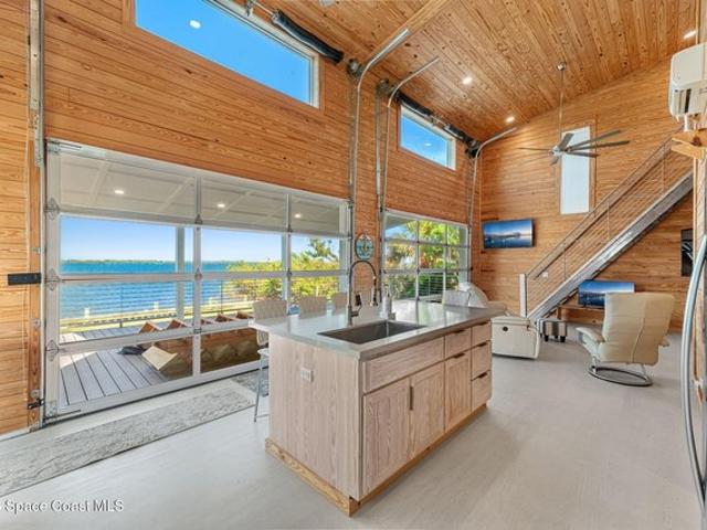 House for sale in Grant, Florida