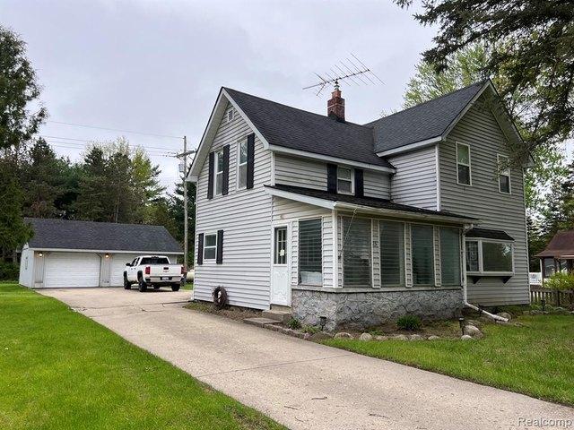 House for sale in Lapeer, Michigan