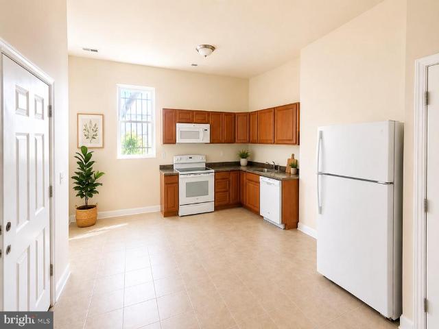 Commercial for sale in Gibsonton, Maryland