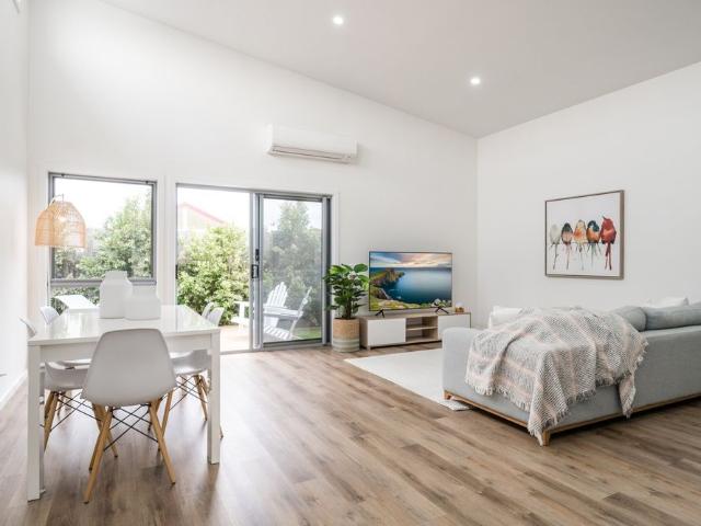Apartment for rent in Hamlyn Heights, Geelong