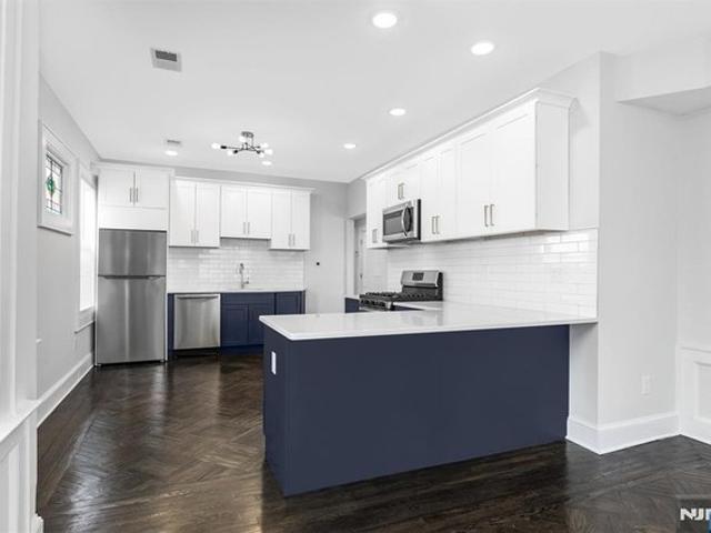 House for sale in Bloomfield, New Jersey