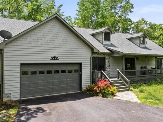 House for sale in Blue Ridge, Fannin County