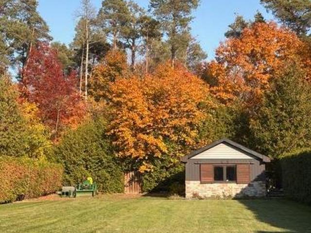 House for sale in Macedonian Village, Whitby