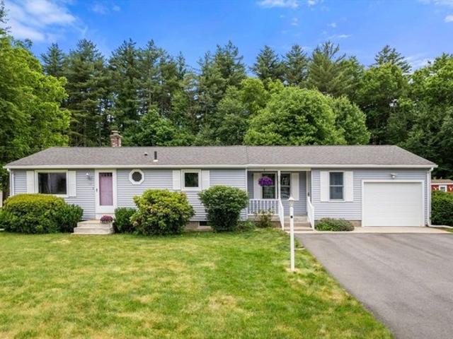 House for sale in Hampden, Massachusetts