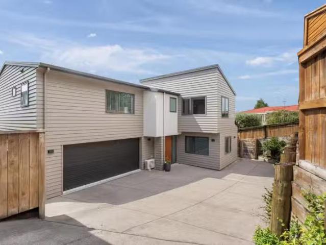 House for sale in Omokoroa, Bay Of Plenty