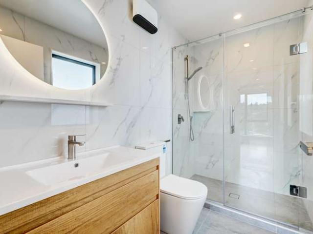 House for sale in Oratia