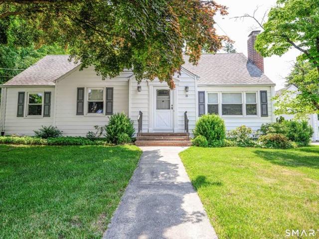 House for sale in Hamden, Connecticut
