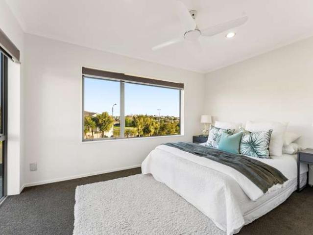 House for sale in Windsor Park, Upper Harbour