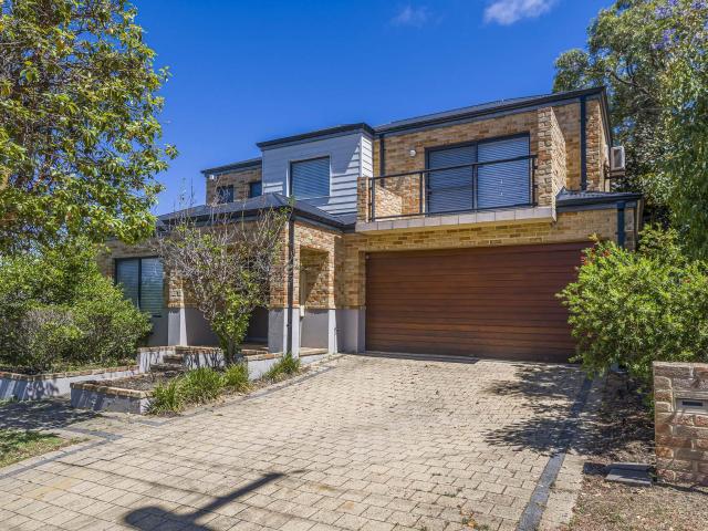 Townhouse for sale in Stirling, Western Australia