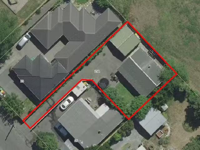 House for sale in Chaslands, Canterbury