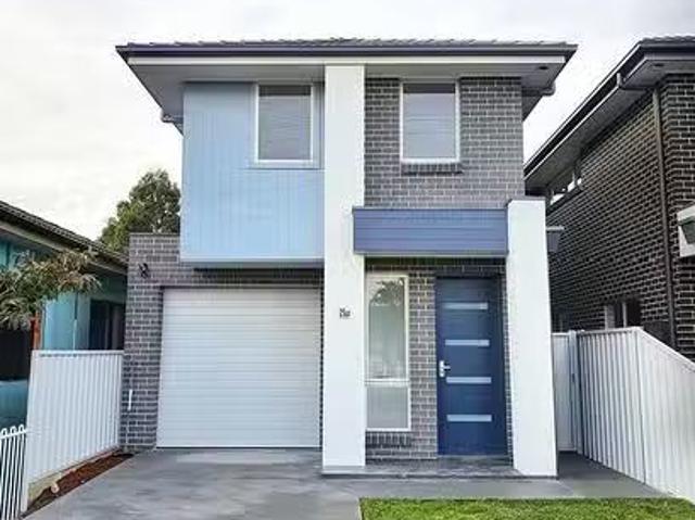 House for rent in Canley Heights, New South Wales