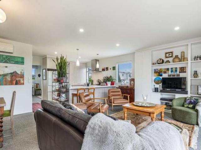 House for sale in Ōrewa, Hibiscus and Bays