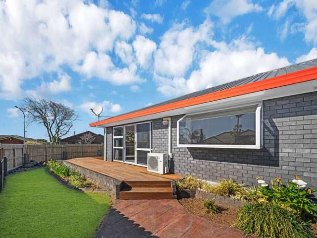House for sale in Awhitu, Oroua County