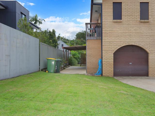Apartment for rent in Ashmore City