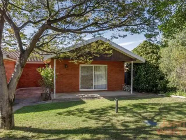 Condo for rent in Woden, Australian Capital Territory