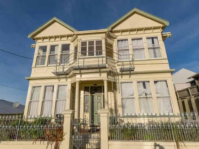House for rent in Otakou