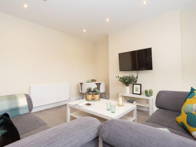 Room for rent in Headingley Hill, Leeds