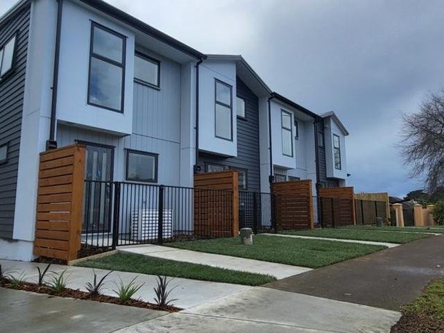 House for rent in Awhitu, Oroua County