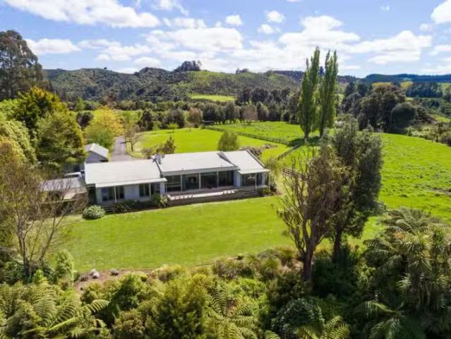 House for sale in Pohangina