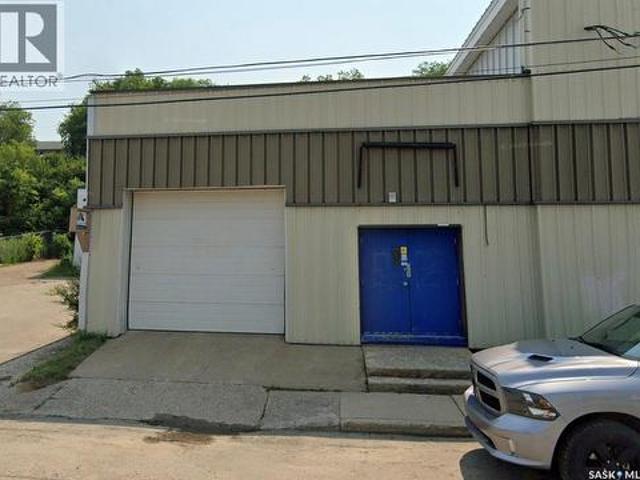Commercial for rent in Prince Albert, Saskatchewan