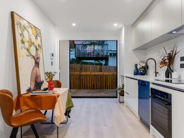 House for sale in Paremoremo