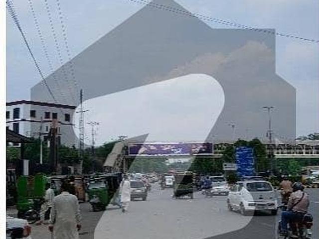 Building for sale in Lahore, Punjab