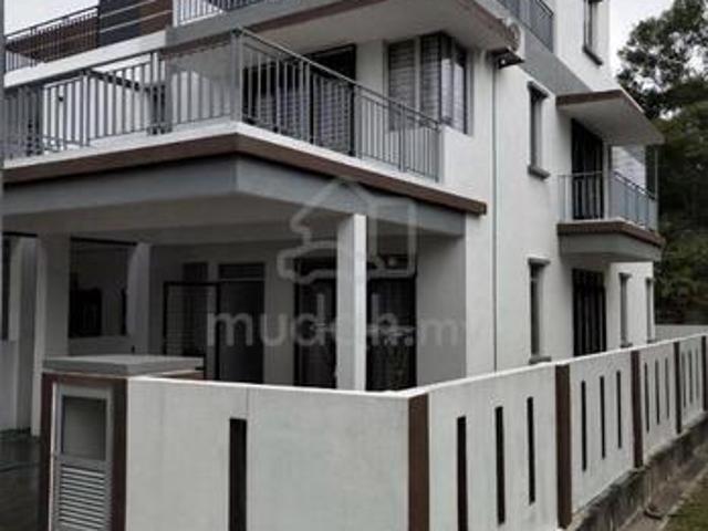 Terraced House for rent in Sendayan Village, Negeri Sembilan