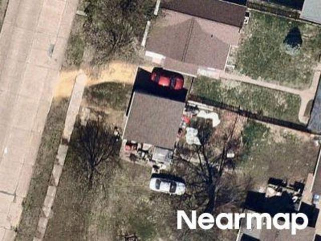 House for sale in Clinton, Iowa