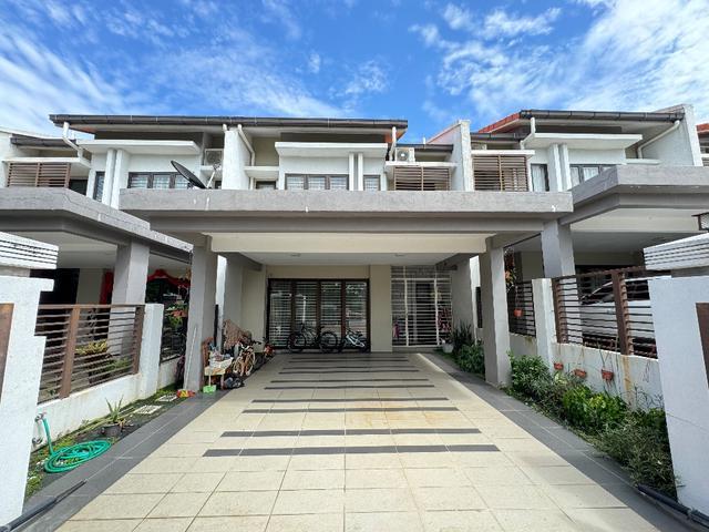 Terraced House for sale in Alam Impian, Selangor