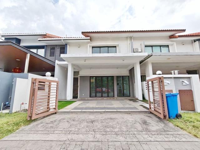 Terraced House for sale in Alam Impian, Selangor