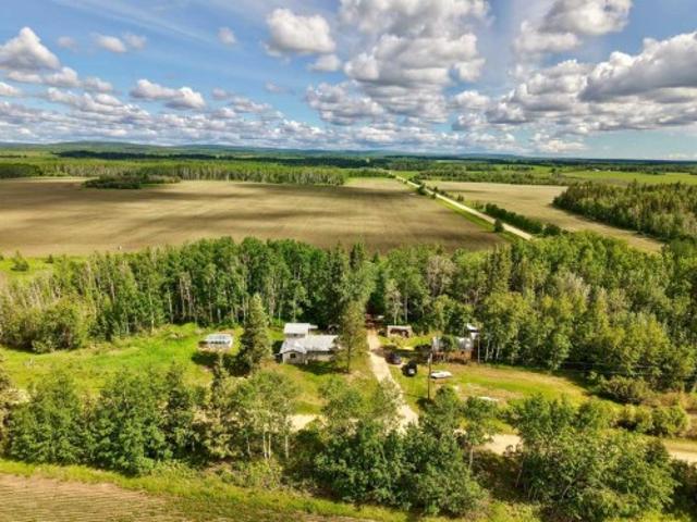 Farm for sale in Alberta