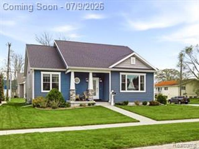 House for sale in Fort Gratiot, Michigan