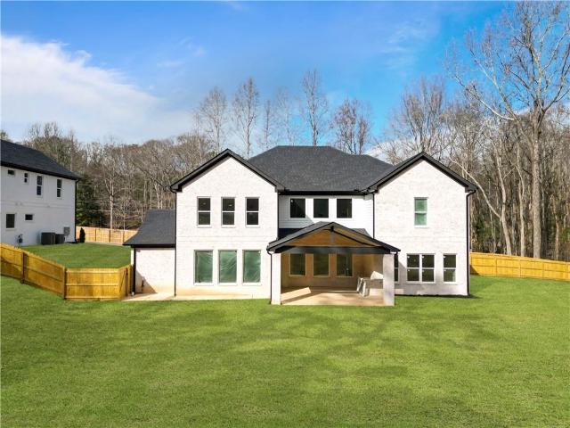 House for sale in Grayson, Georgia