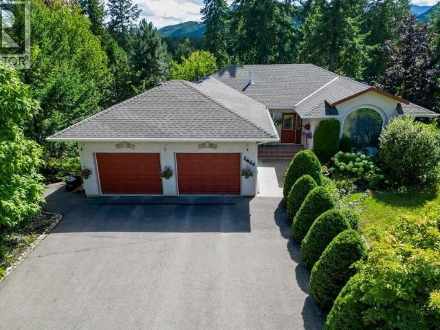House for sale in Blind Bay, British Columbia