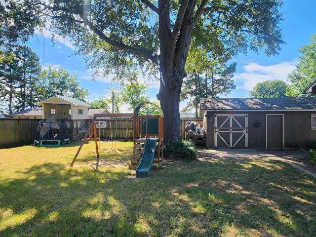 House for sale in Ark