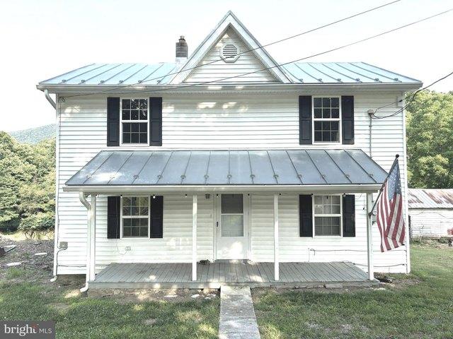 House for sale in Hardy, West Virginia