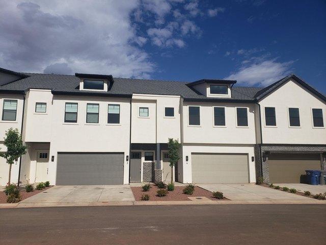 Townhouse for sale in Santa Clara, Utah